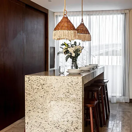 Bt Homes - Lujoso Ph, Naturaleza & Piscina Privada *