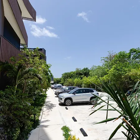 Private Jacuzzi In Zone - Sea View Rooftop Pools &