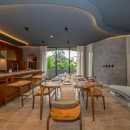 Oceanfront 4br Duplex In Maiim Tankah With Pool , & Gym Tulum