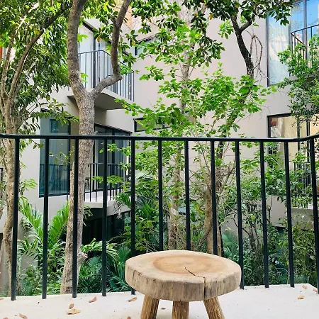 1 Bed Private Balcony Great Location Apartment