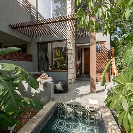Nomad Humans Residences Apartment