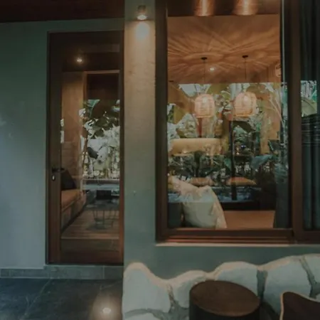 Private Jungle 1br Retreat & Fast Wi-fi *