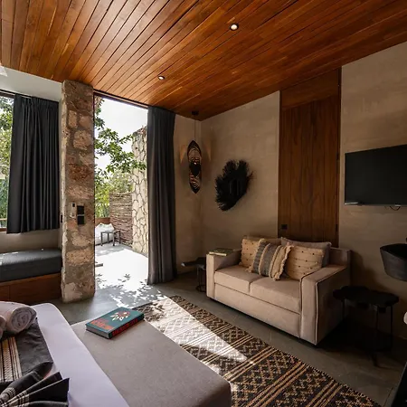 Nomad Humans Residences Apartment *