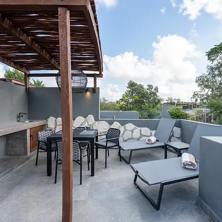 Apartment Nomad Humans Residences *