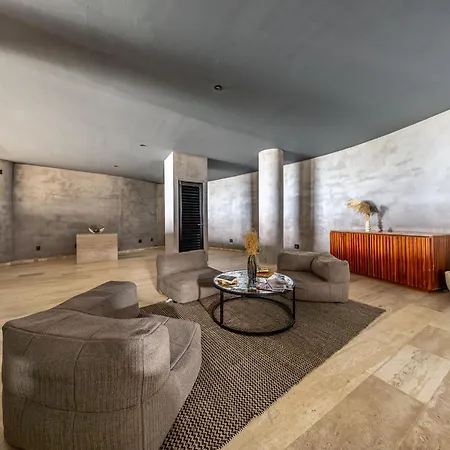 Oceanfront 4br Duplex In Maiim Tankah With Pool , & Gym Tulum