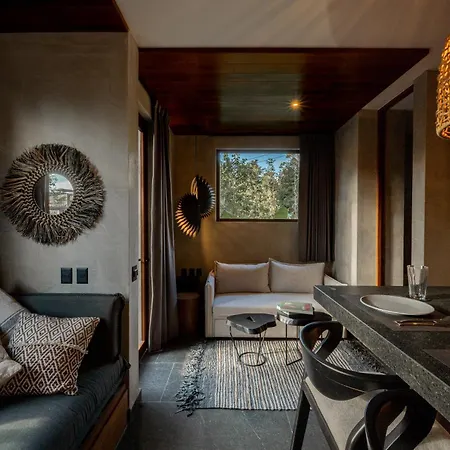 Nomad Humans Residences Apartment *