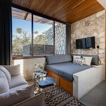 Nomad Humans Residences Tulum