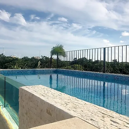 Zendero Hotel 4*