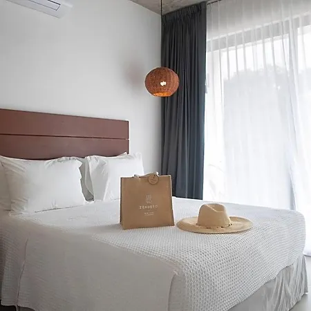 Hotel Zendero