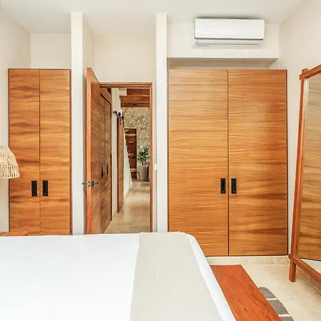 Holiday home Eco Luxury With Garden Bathtub And Private Pool