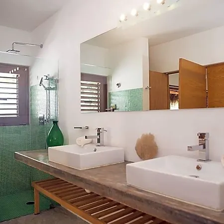 Prana Boutique Hotel 4*