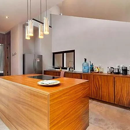 M11 Casa Leto - Luxury In Gated Community Inn