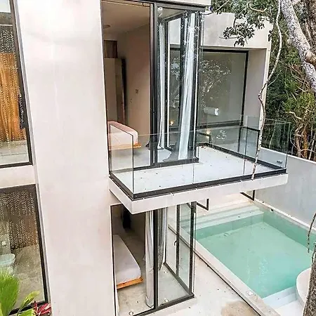 M11 Casa Leto - Luxury In Gated Community Inn *