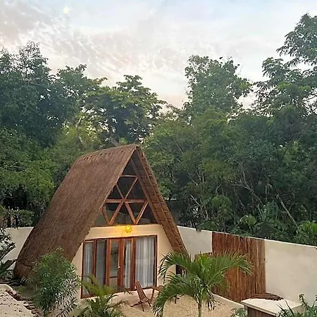 Lodge Tzunum Jade Tulum