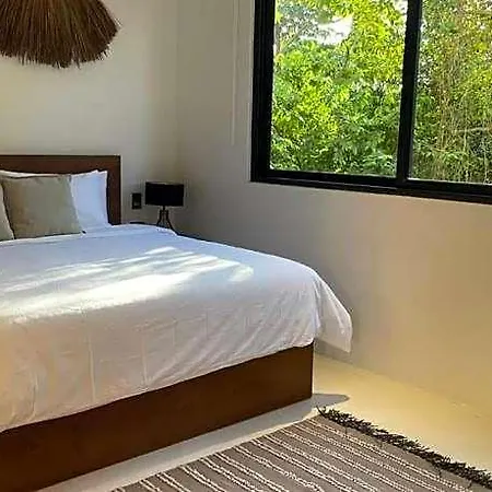 El Brujo Hotel 3*