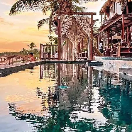 Hotel Amansala And