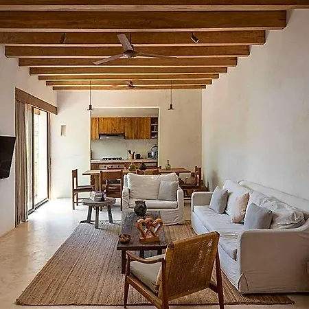 Boho Organic 3br Villa, Gated Community, Rooftop