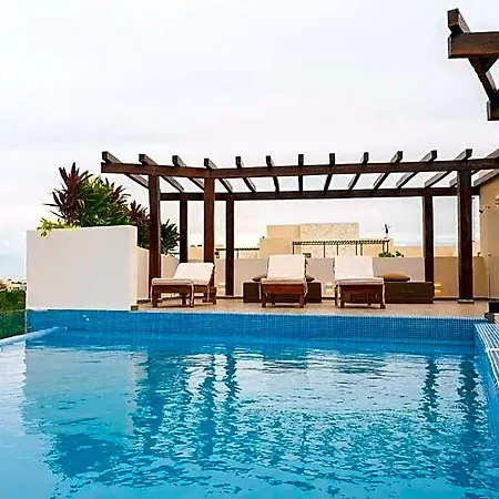 Spacious Penthouse With Pool 4* Tulum