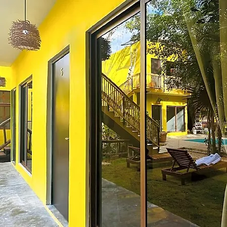 Hotel Carlitos