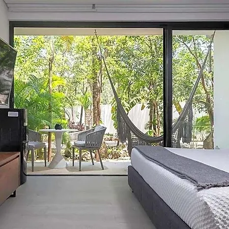 Panoramic 1-br Studio,garden, 360º Pool & Gym Holiday home Tulum
