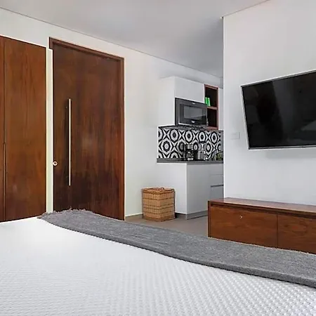 Panoramic 1-br Studio,garden, 360º Pool & Gym *