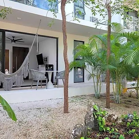 Holiday home Panoramic 1-br Studio,garden, 360º Pool & Gym *