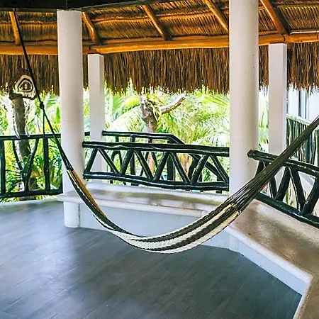 Lechuga De Mar Relaxing Getaway &pool Hotel