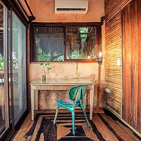 Hidden Treehouse Eco-hotel