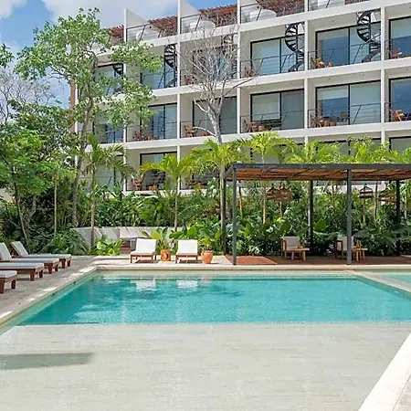 Chaac Hotel 4*