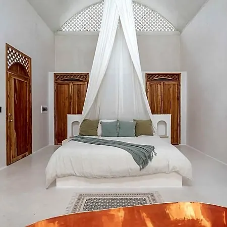 Anat Tantric Boutique 5*