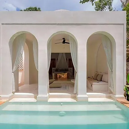 Hotel Anat Tantric Boutique 5*