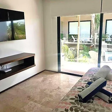 218 Stylish Delux Fast Wifi *