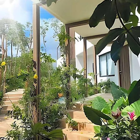 Oasis Yaaxlum Holiday home