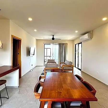 Hotel Spacious Penthouse With Pool