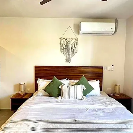 Hotel Spacious Penthouse With Pool