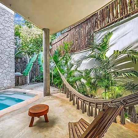 2 Tropical Bohemian Villas-2 Priv Pool-bbq 3a-3b Villa