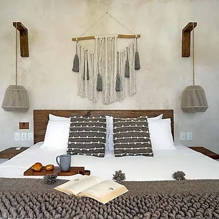 Villa 2 Tropical Bohemian Villas-2 Priv Pool-bbq 3a-3b *