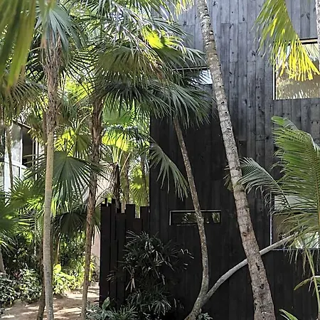 Umi Hotel