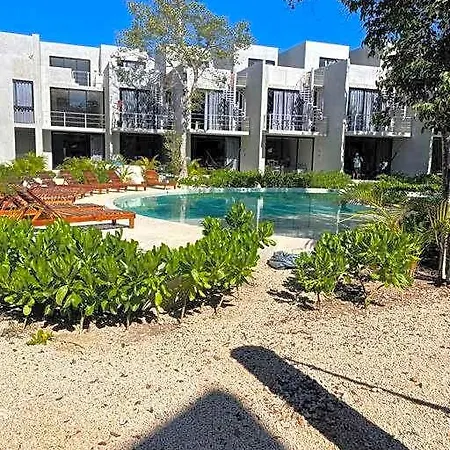 Hotel Sweet With Private Pool