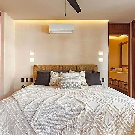 Encanto Luxe Jungle 10min Beachhot Tubking Apartment Tulum