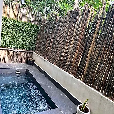 Apartment W/plunge Pool & Kitchen *