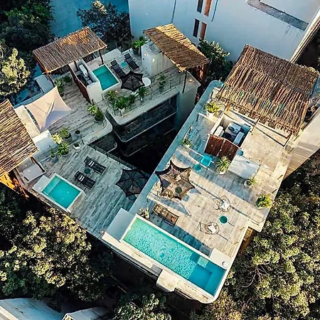 Aparthotel Naj 4*