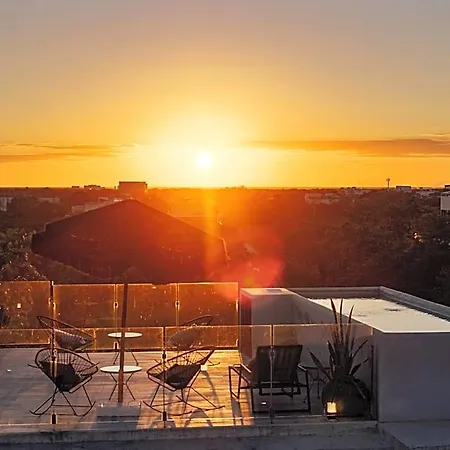 Aparthotel Naj 4*