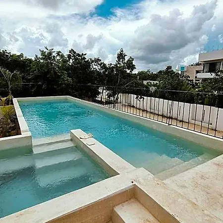 En Tulum, La Veleta. Aparthotel 3*