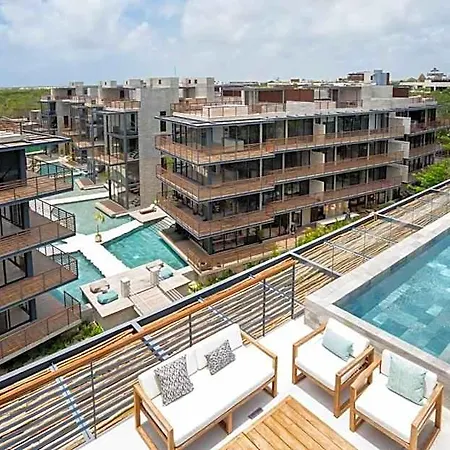 Ideal Location With Cenote Pools Gym Restaurant Holiday home *