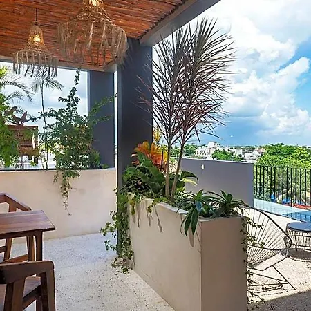 Ujo Boutique Aparthotel