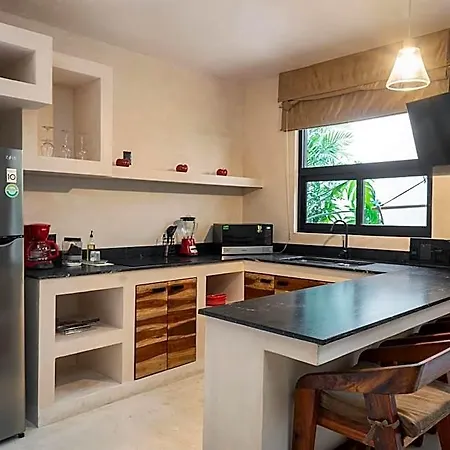 Ujo Boutique Aparthotel