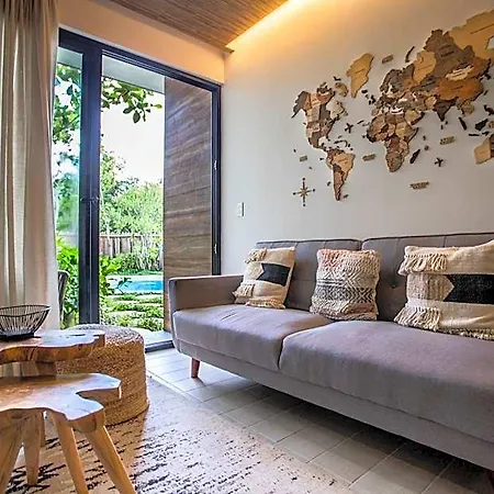 Macondo Aparthotel
