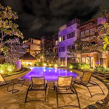 Macondo Aparthotel