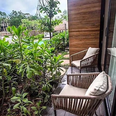 Aparthotel Macondo